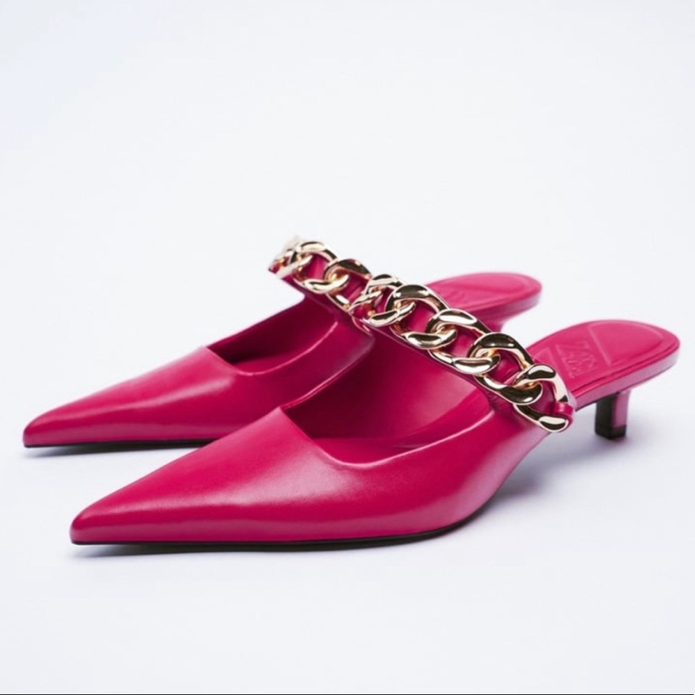 Zara Dark Pink Heeled Mules with
Metal Chain Detail.